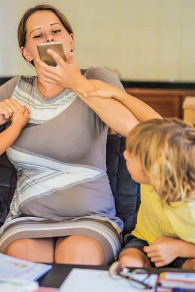 Hey, Parents! It’s Time to Put the Phone Down.